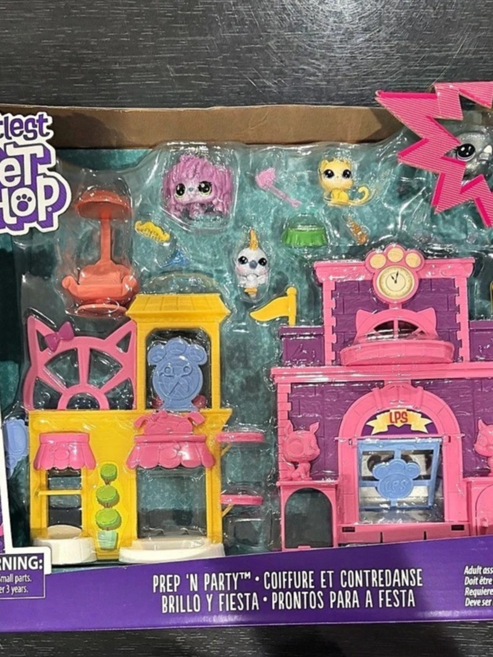Littlest Pet Shop Prep 'N Party Playset NWT
